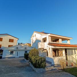 Apartments Frank, hotel Šilóban
