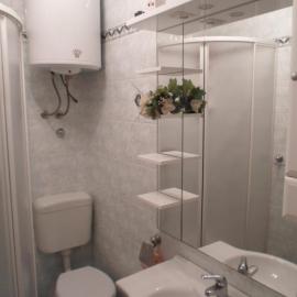 Apartment Matej, מלון בסנג'