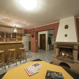 Chata Pleso, hotel in Tatranska Strba