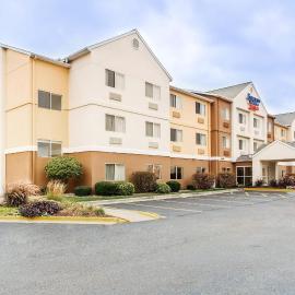 Fairfield Inn & Suites Canton, hotel in North Canton