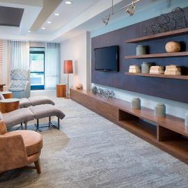 Courtyard by Marriott Richmond Airport、サンドストンのホテル
