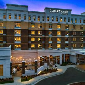 Courtyard by Marriott Raleigh Cary/Parkside Town Commons, hotel a Cary