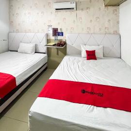 RedDoorz Syariah at Hostel Imah 3 Lampung, hotel in Kedaton