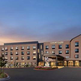 Courtyard by Marriott Petaluma Sonoma County, hotel v destinácii Petaluma