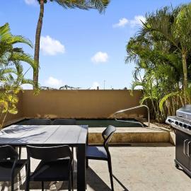 Eagle Beach- Private pool- LeVent townhome-LV130th