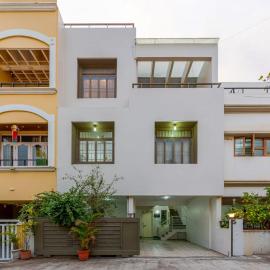 Giriraj Homestay 3 BHK with Driver Room