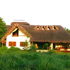 Magical 4-bed staffed Watamu house with epic views