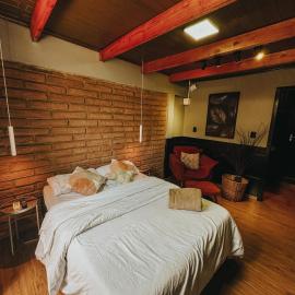 Espaços Cardoso, REFÚGIO - silêncio e foco, hotel in Igrejinha