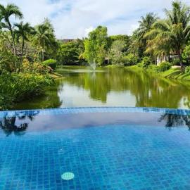 Heavenly place, hotelli kohteessa Surin Beach