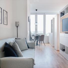 Löwe Apartments am Rheinfall, hotell i Neuhausen am Rheinfall
