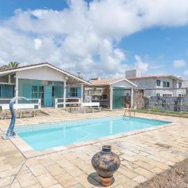Casa Frente ao Mar com Piscina – 98D