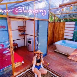 River Glamping Melgar, hotelli kohteessa Melgar