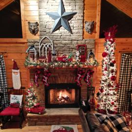 Charming Cabin with Game Room & Firepit