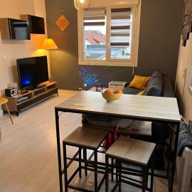 Ouitreham Port & Mer, hotel in Ouistreham
