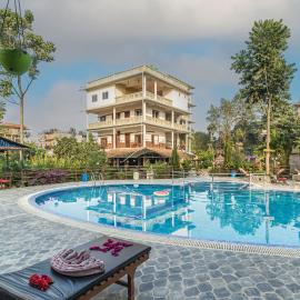 Hotel Riverside with Swimming pool, hotel en Sauraha