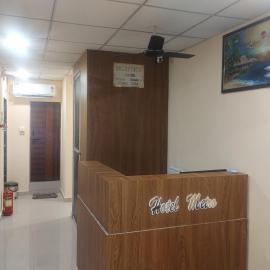 Hotel Metro Althan, hotel em Surat