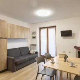 Zoes Home - AffittiPontediLegno, hotel u gradu Pontagna