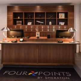 Four Points By Sheraton Mount Prospect O’Hare, готель у місті Mount Prospect