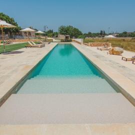 Viesnīca Masseria Abbracciavento - Private Pool by HDSalento pilsētā Trikāze