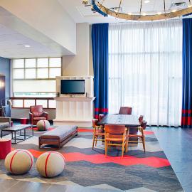 Four Points by Sheraton Philadelphia Airport, khách sạn ở Philadelphia