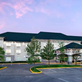 Four Points by Sheraton Barrie, hotel en Barrie