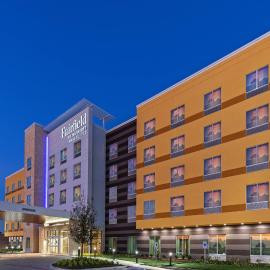 Fairfield Inn & Suites Houston Memorial City Area, hotel v destinaci Houston