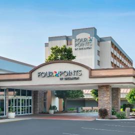Four Points by Sheraton Chicago O'Hare, khách sạn ở Schiller Park