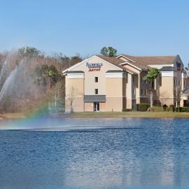Fairfield Inn and Suites by Marriott Saint Augustine I-95, хотел в Сент Августин