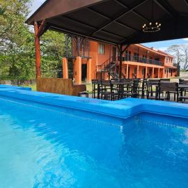 Hotel Luna Liberiana, hotel i Liberia