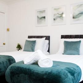 Cosy House - Stanstead Airport, hotel a Bishops Stortford