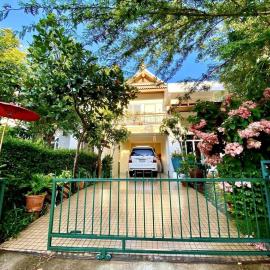 Modern Thai Style Garden Home