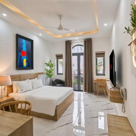 Green Riverside Hotel & Apartment by Urban B, hotel in Ho Chi Minh City