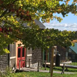 Viesnīca Cottages at the Surry Barn pilsētā Surry