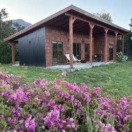 Rio Blanco, hotel i Hornopirén