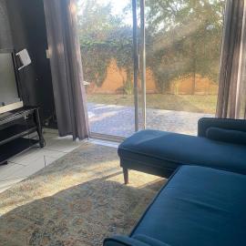 Departamento con vista al jardín