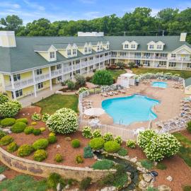 Kelleys Island Venture Resort、ケリーズ・アイランドのホテル