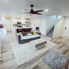 Boise Creekside Retreat - Spacious & Peaceful, hotel sa Boise