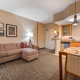 Residence Inn by Marriott Columbus, hotel in Columbus