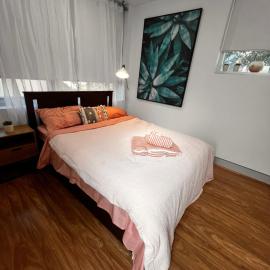 Bondi Stylish Bedroom Close to the Beach