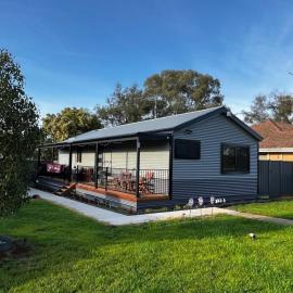 Sea Lake Holiday Cabin, Hotel in Sea Lake