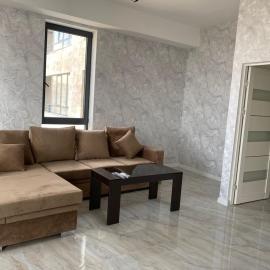 Three bedroom 3beds with 4th as living room couch sofa bed 3 bathroom 3 terrace MEGA MALL Hills Sports & Spa adjacent120Meter13Ff