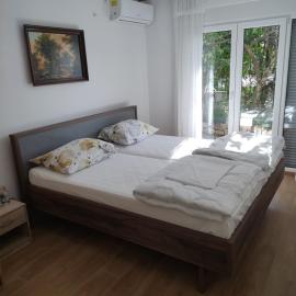 Dragiv 1, hotel in Selce