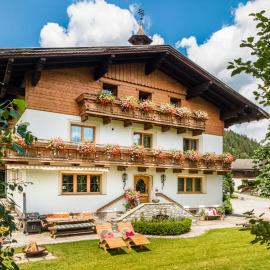 Schartlhof, hotel in Flachau