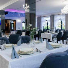 Hotel Wiktor, hotelli kohteessa Świdwin