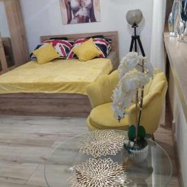 Elegancki Apartament w Centrum Miasta P&P, hotel in Lubin