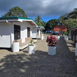 Casa Trogon 2BDRM AC 50M to the Beach, hotel v mestu Puerto Jiménez