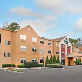 Quality Inn & Suites Birmingham - Highway 280, hotel u gradu 'Birmingham'