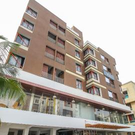 Hotel O Sairaj, hotel din Māngvādi