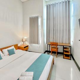 MYHOME Blora Mitra RedDoorz, hotel em Kamolan