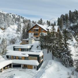 Apparthotel Zirbenhof, hotel in Obertauern